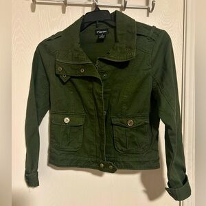Junior’s green jacket (med)